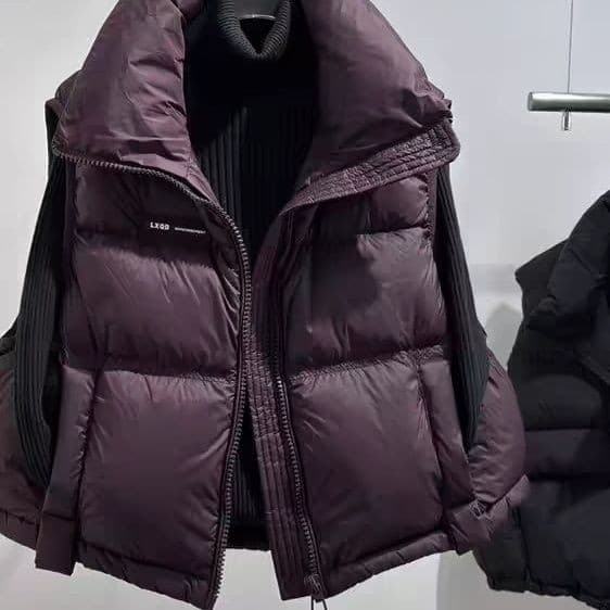 Down Vest for Women, 2025 Winter Short Stand-Collar White Duck Down with Letter Patch, Thickened Petite Jacket