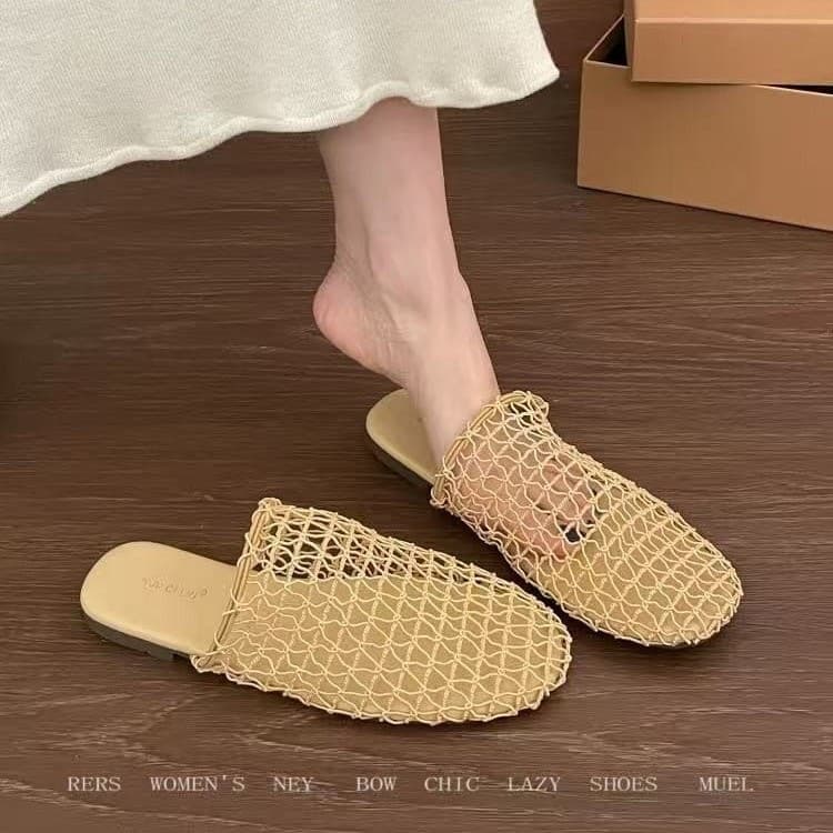 New Closed-Toe Half Slippers for Women, Fishnet French Flat Sandals Summer 2026 Mesh Woven Fairy Outdoor Wear